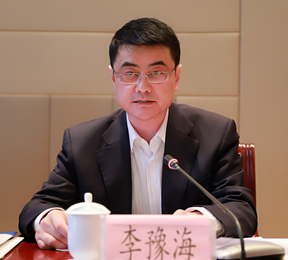 lewin乐玩官网集团2018年工作会议暨一届二次职代会隆沉召开