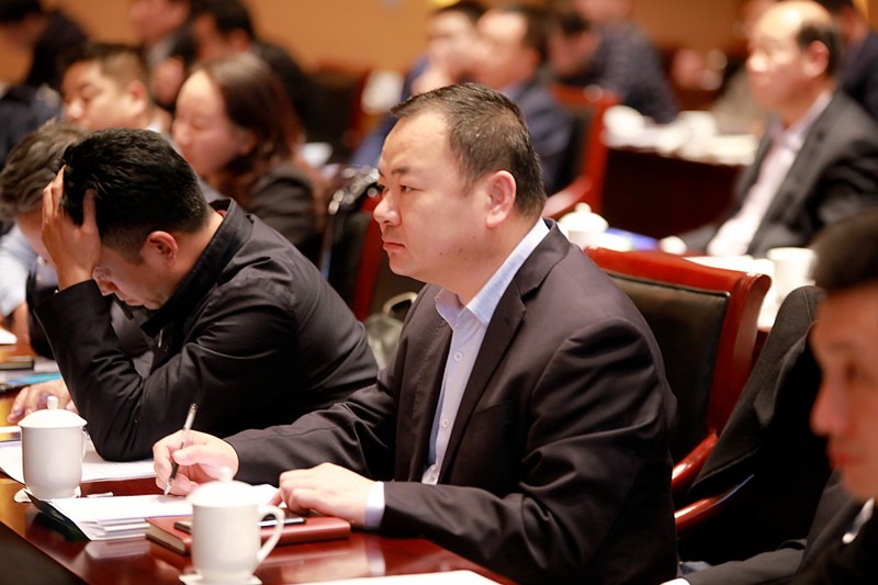 lewin乐玩官网集团2019年工作会议暨一届三次职代会侧记