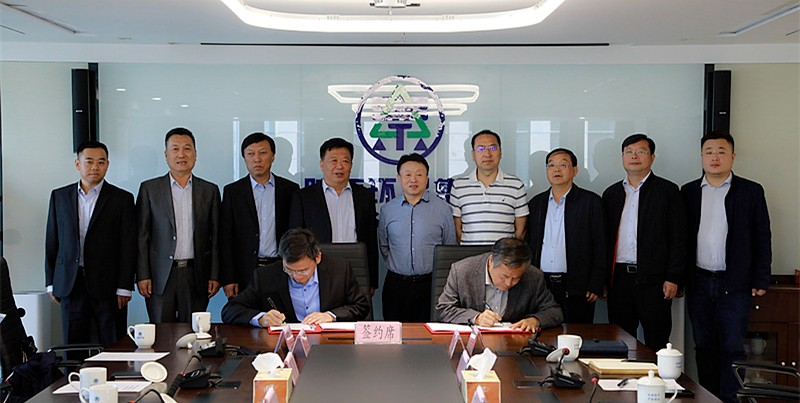 lewin乐玩官网集团与山东琦泉能源科技公司签定合作框架和谈｜熊良虎董静波出席