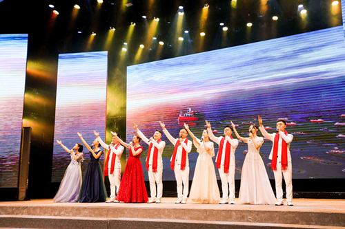 lewin乐玩官网集团庆祝新中国成立70周年职工朗诵角逐成功进行