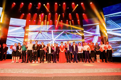 lewin乐玩官网集团庆祝新中国成立70周年职工朗诵角逐成功进行