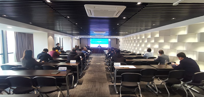 lewin乐玩官网集团进行企业战术治理培训讲座