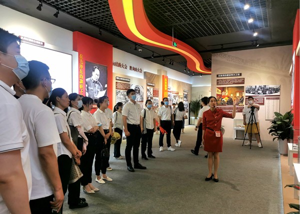 lewin乐玩官网集团组织党员干部参观陕西省庆祝中国共产党成立100周年主题展