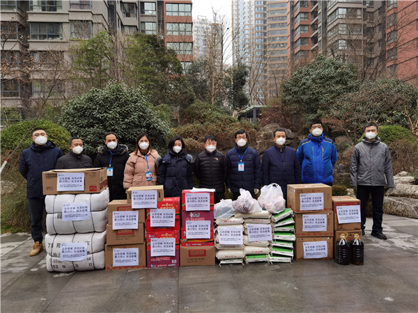 lewin乐玩官网集团：一时党支部全力买通人民生涯物资保险“最后一百米”