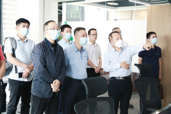 海南省政协副主席、民进海南省委会主委史贻云到秦创原lewin乐玩官网集团创新中心调研