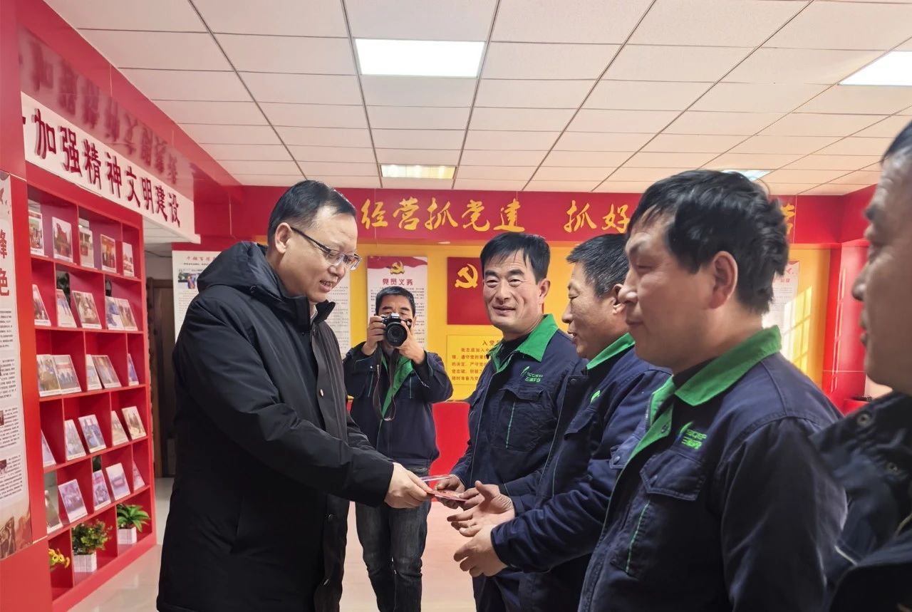 lewin乐玩官网集团：新春送温暖 慰问暖人心