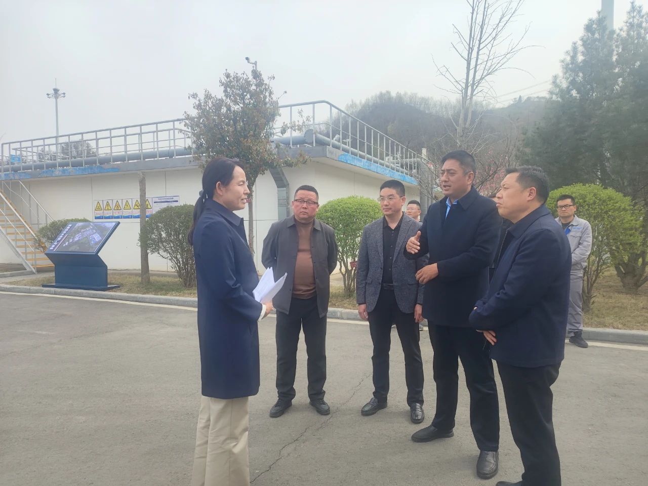 商南县委副书记、县长刘华到水环境公司商南县污水处置厂调研